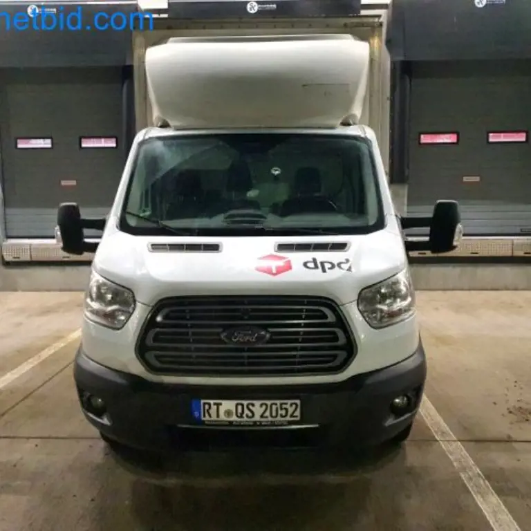 Transporter (doplačilo se lahko spremeni) Ford Transit / Kofferaufbau