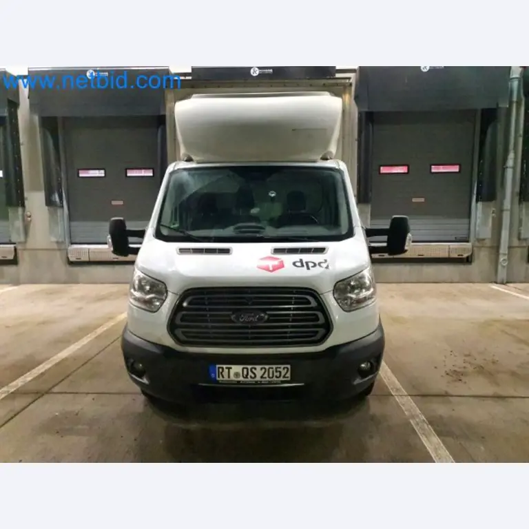 Transporteur van een pakketdienst-1