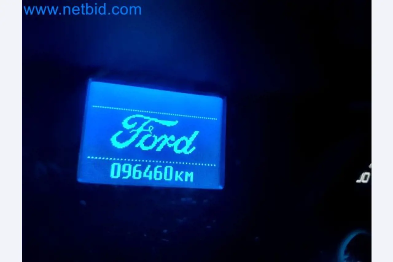 Transporteur van een pakketdienst-4