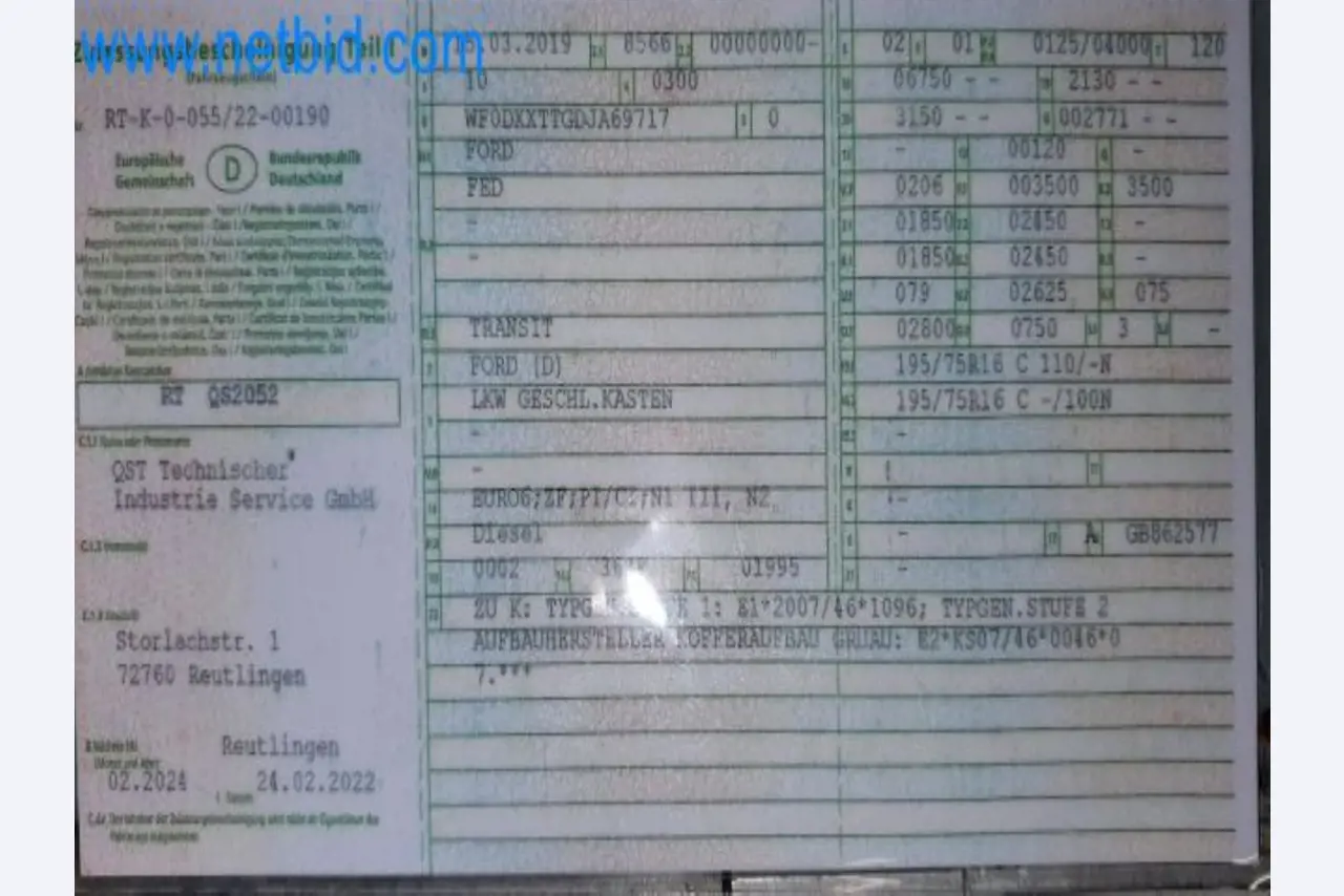 Transporteur van een pakketdienst-5