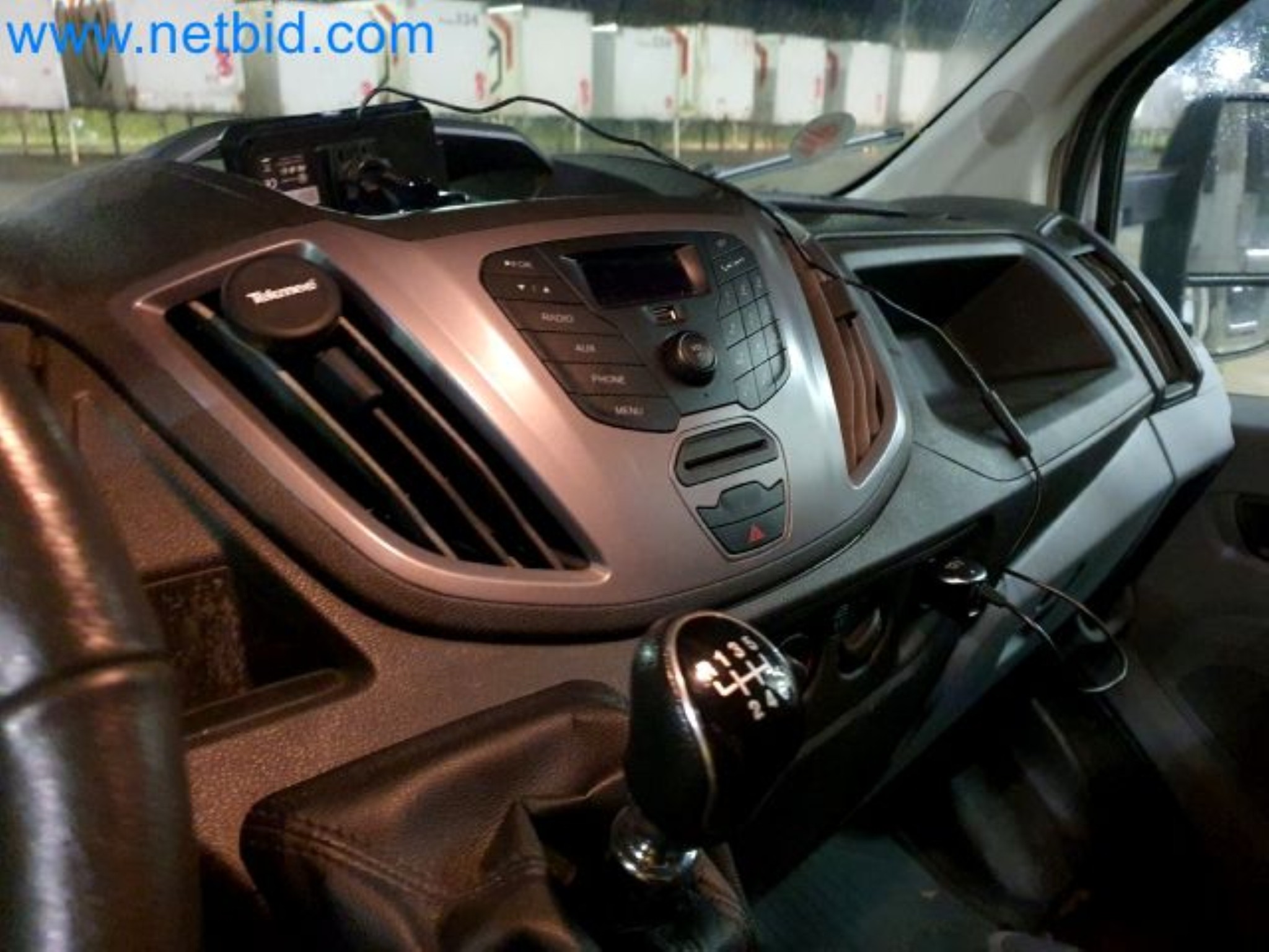 Przewoźnik paczek-8