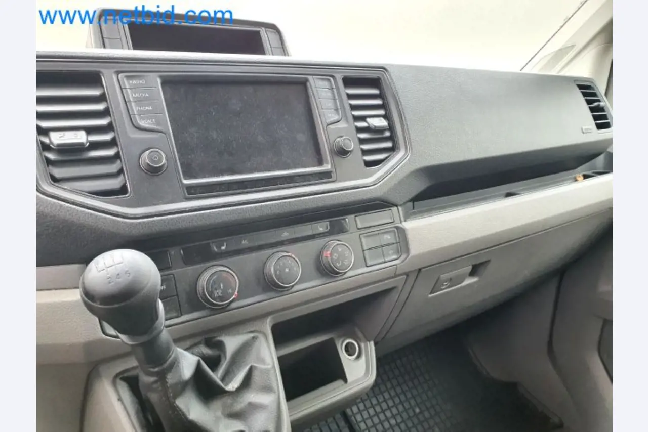 Přepravce balíkové služby-10