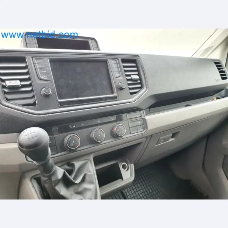 Přepravce balíkové služby-10