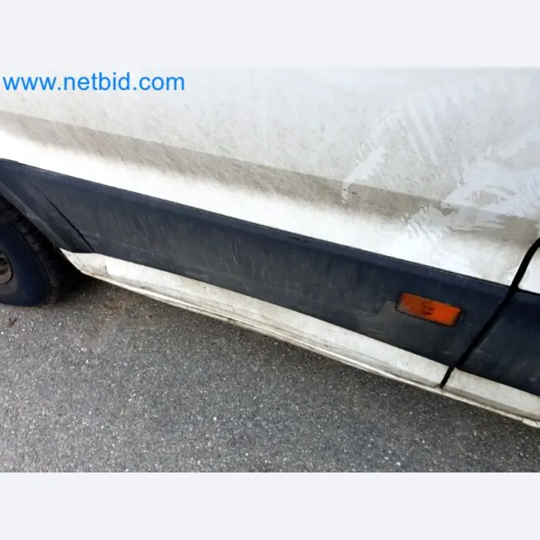 Přepravce balíkové služby-13