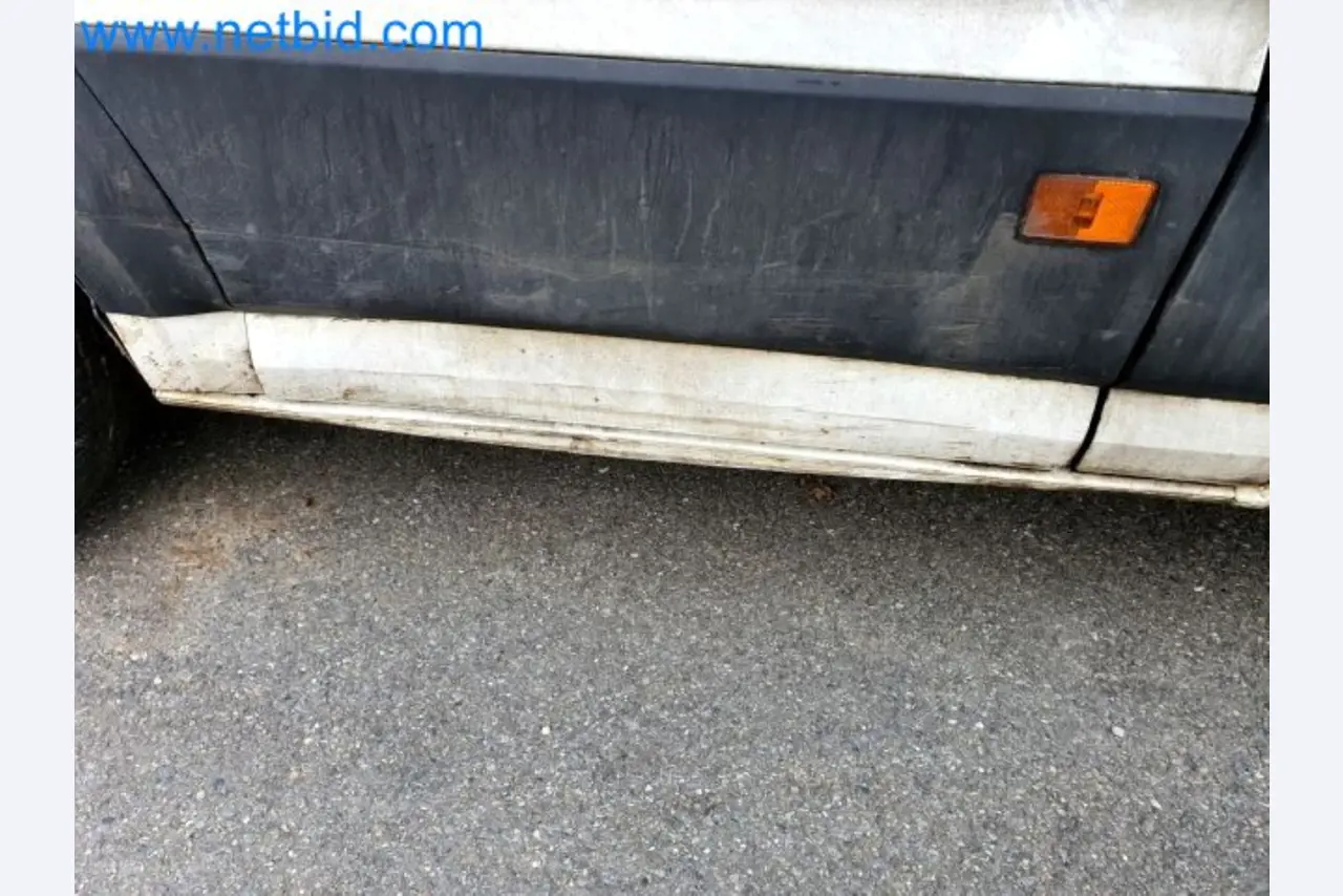 Přepravce balíkové služby-14