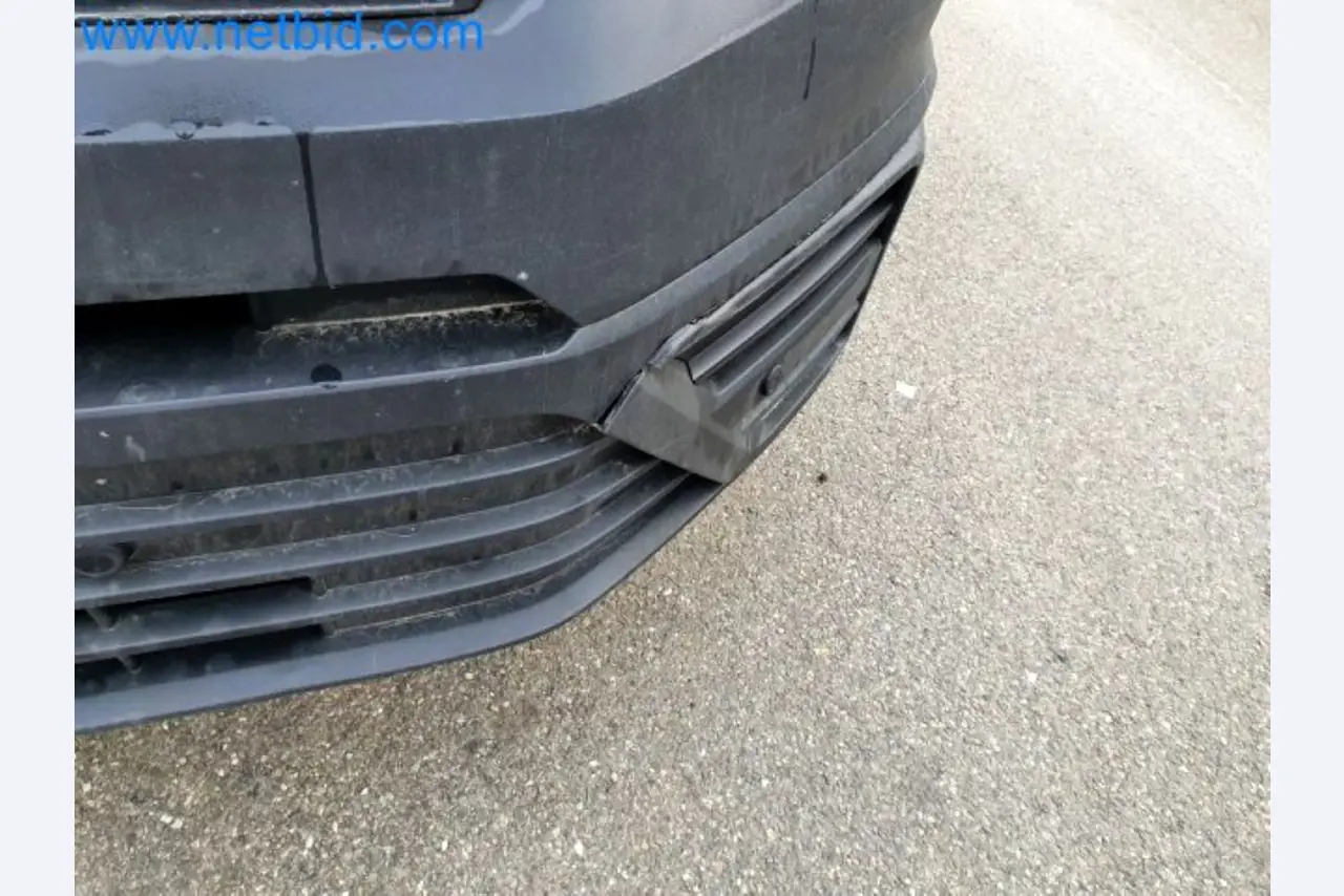 Přepravce balíkové služby-16