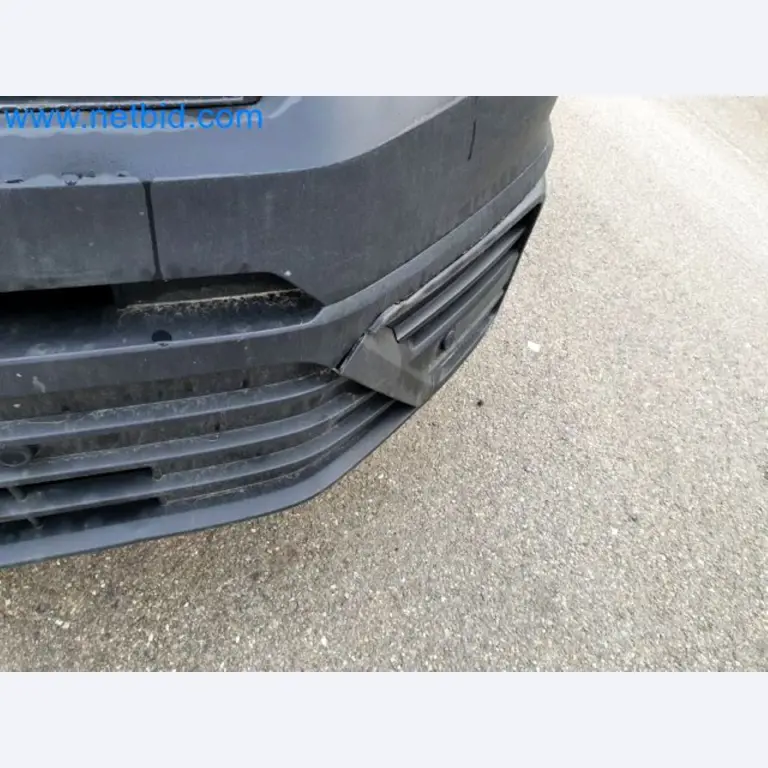 Přepravce balíkové služby-16