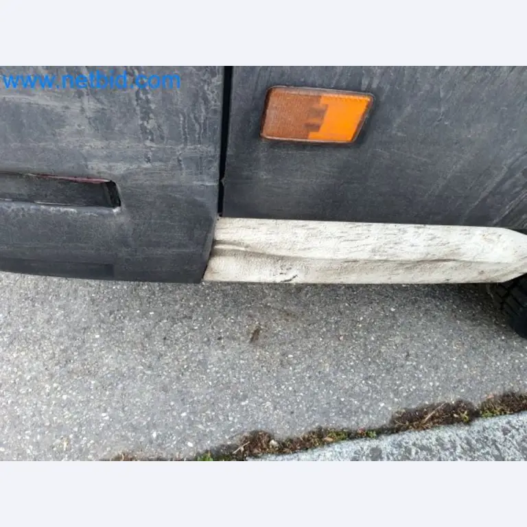 Přepravce balíkové služby-20