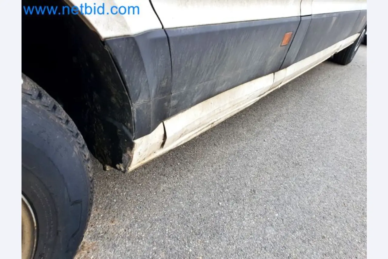 Přepravce balíkové služby-22