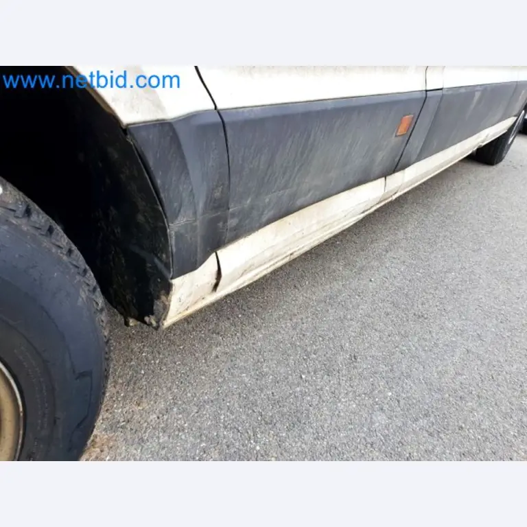 Přepravce balíkové služby-22