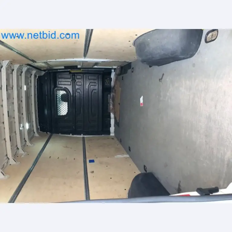 Přepravce balíkové služby-24