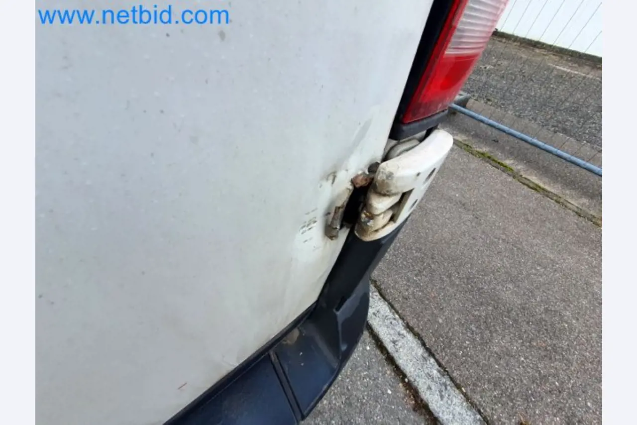 Přepravce balíkové služby-25