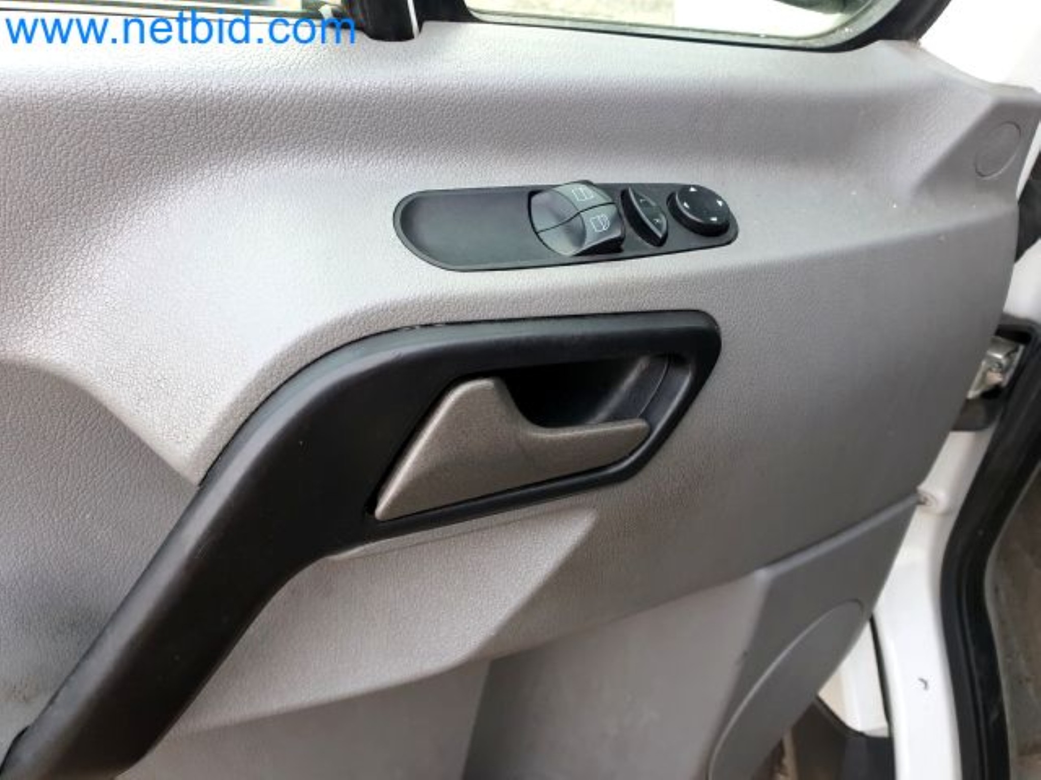 Przewoźnik paczek-13