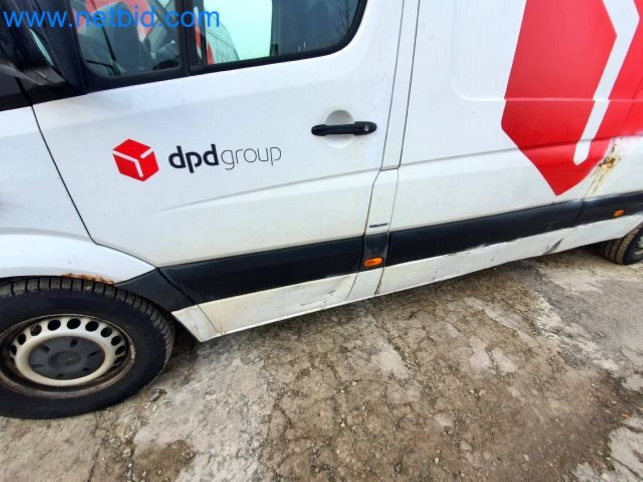 Przewoźnik paczek-17