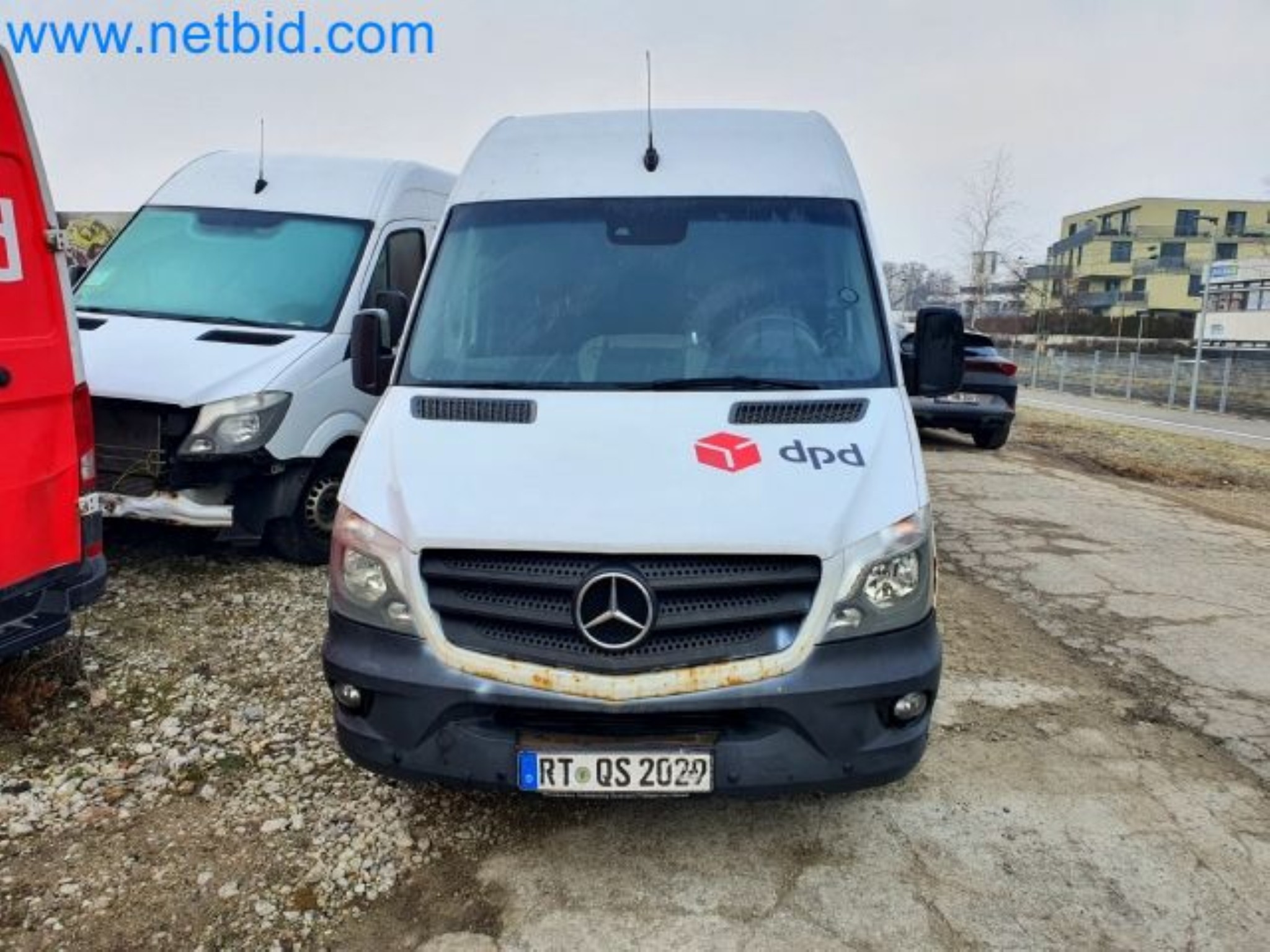 Przewoźnik paczek-1