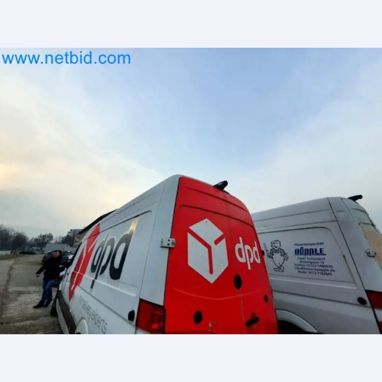 Transporteur van een pakketdienst-20