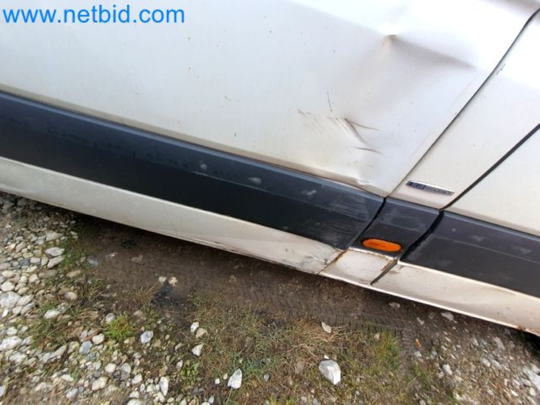 Przewoźnik paczek-24