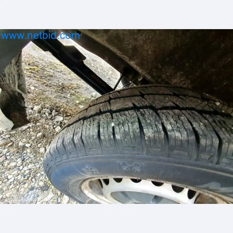 Transporteur van een pakketdienst-26