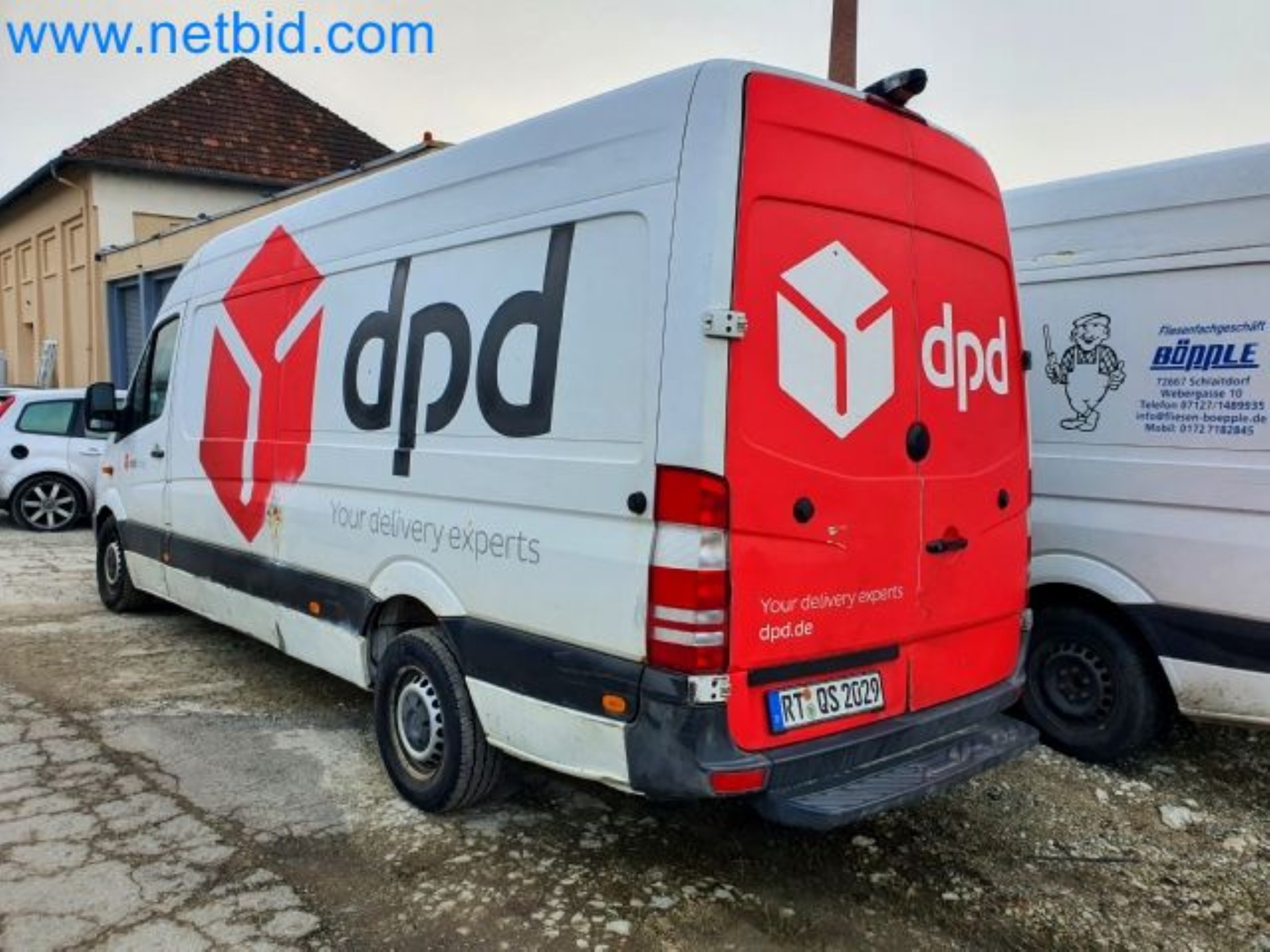 Przewoźnik paczek-3