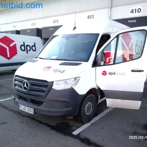Transporter (doplačilo se lahko spremeni) Mercedes-Benz Sprinter