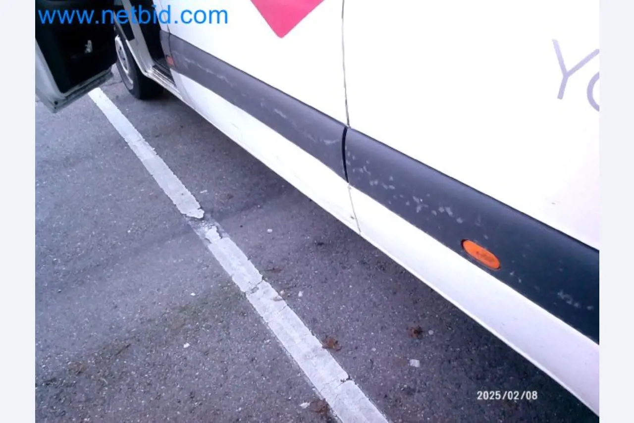 Přepravce balíkové služby-9