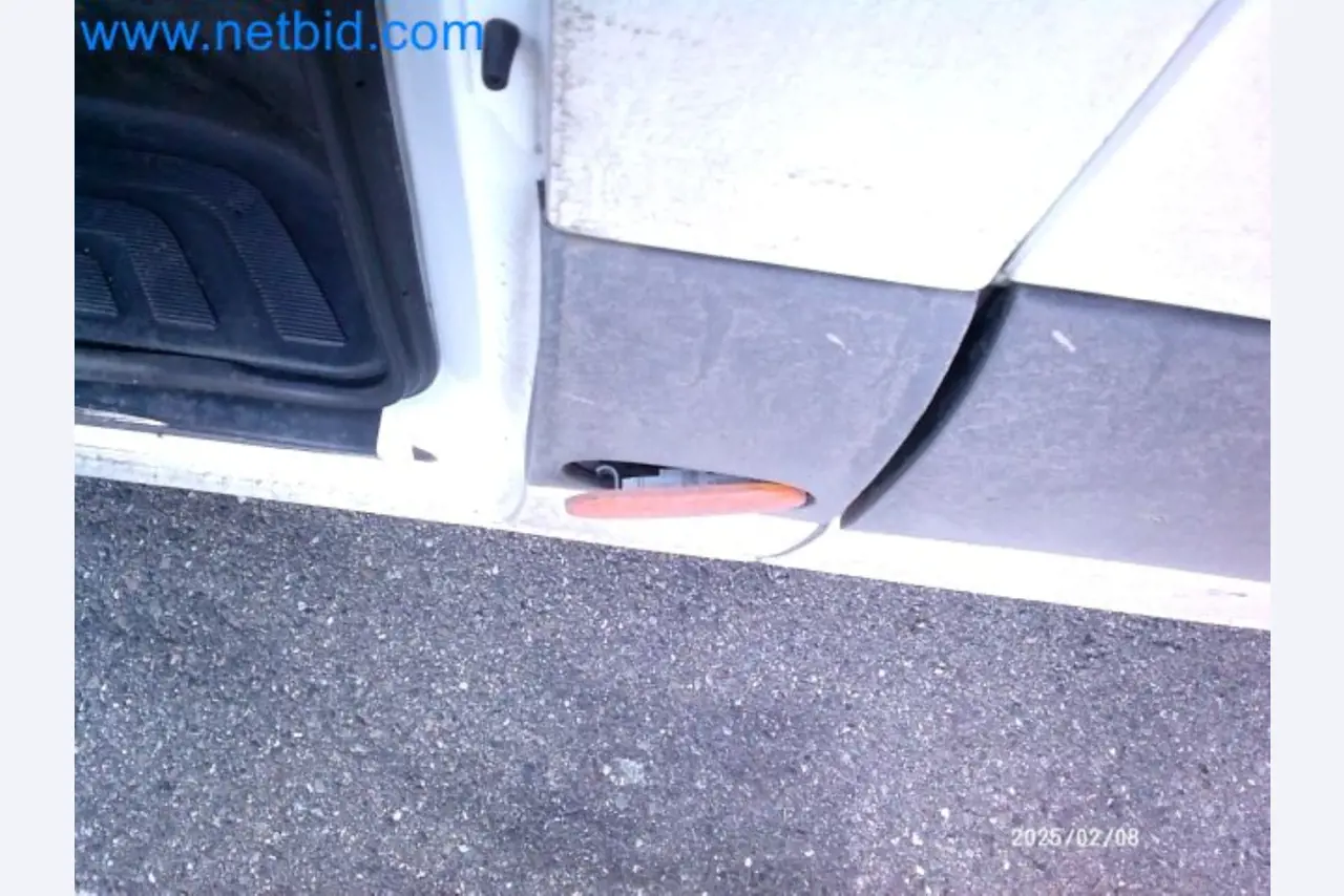 Přepravce balíkové služby-13