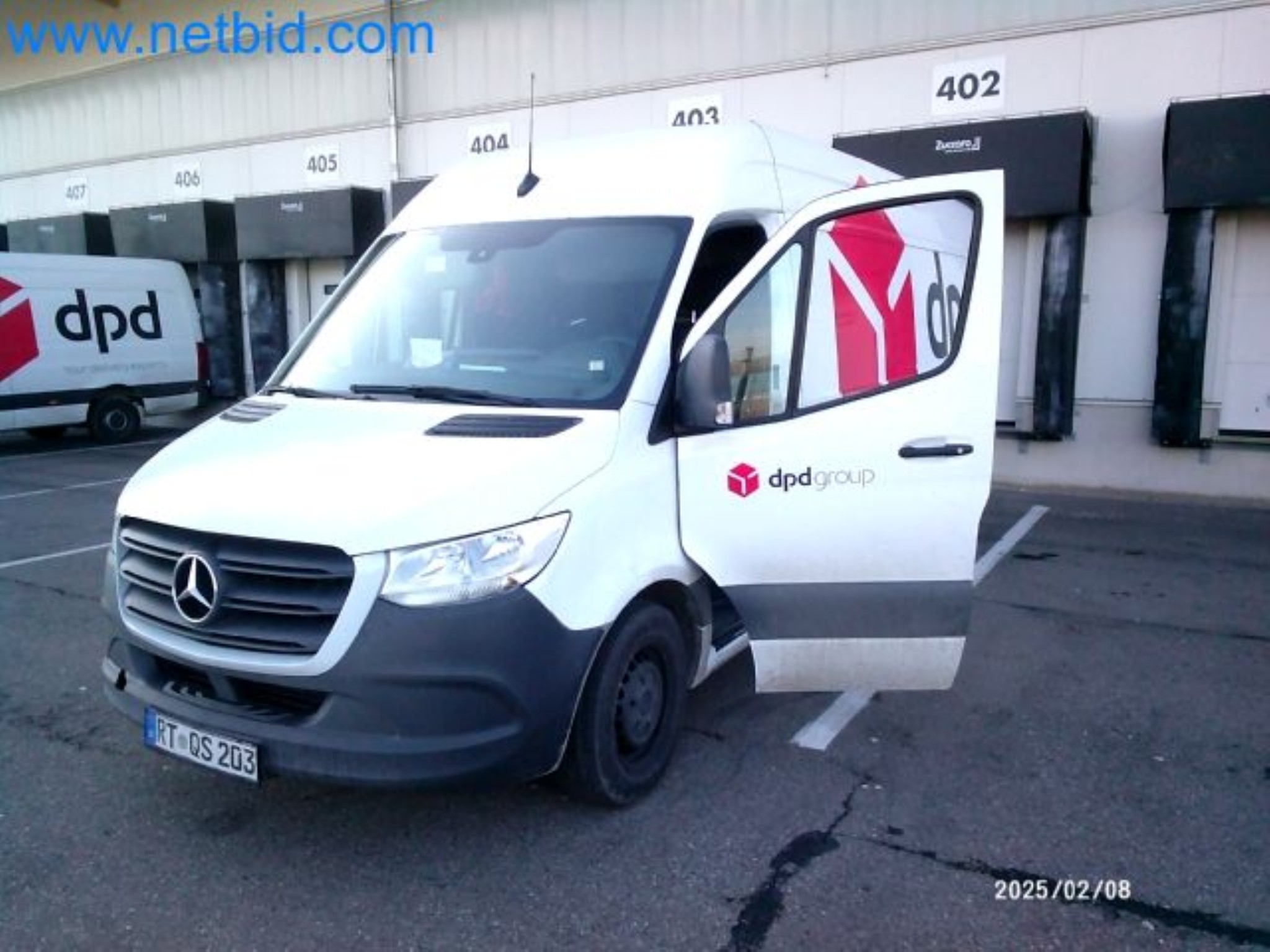 Przewoźnik paczek-1