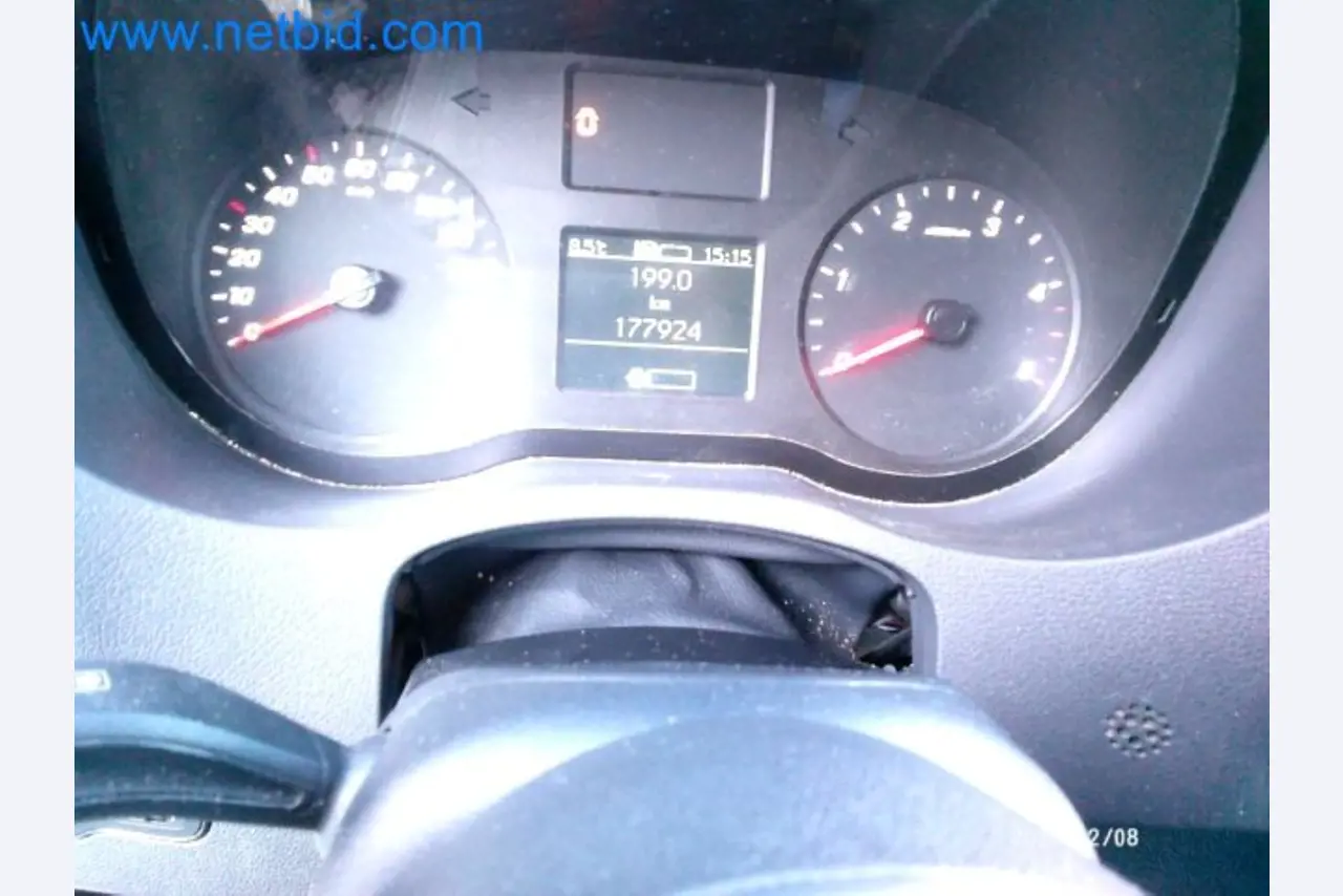 Přepravce balíkové služby-12