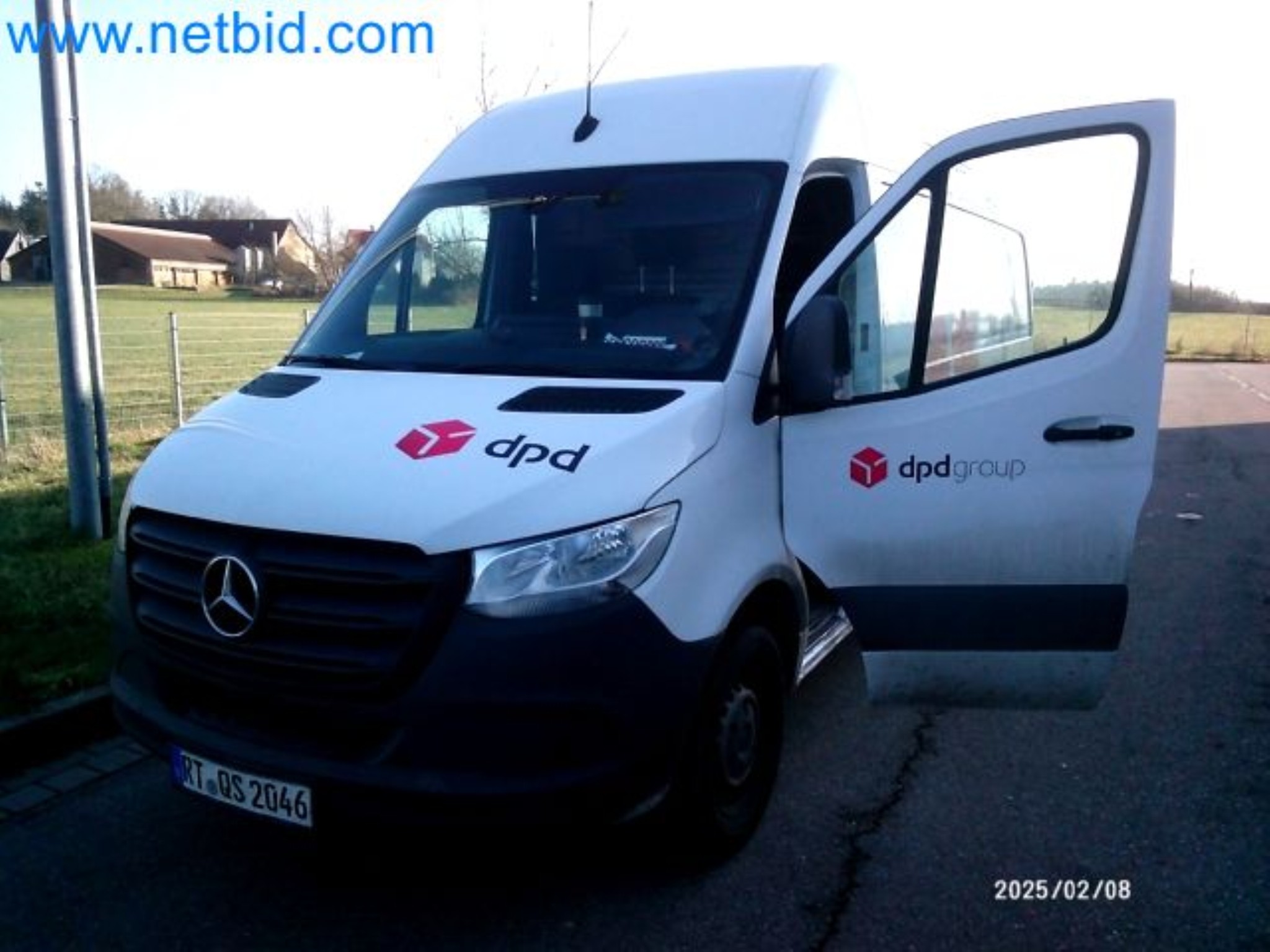 Przewoźnik paczek-1