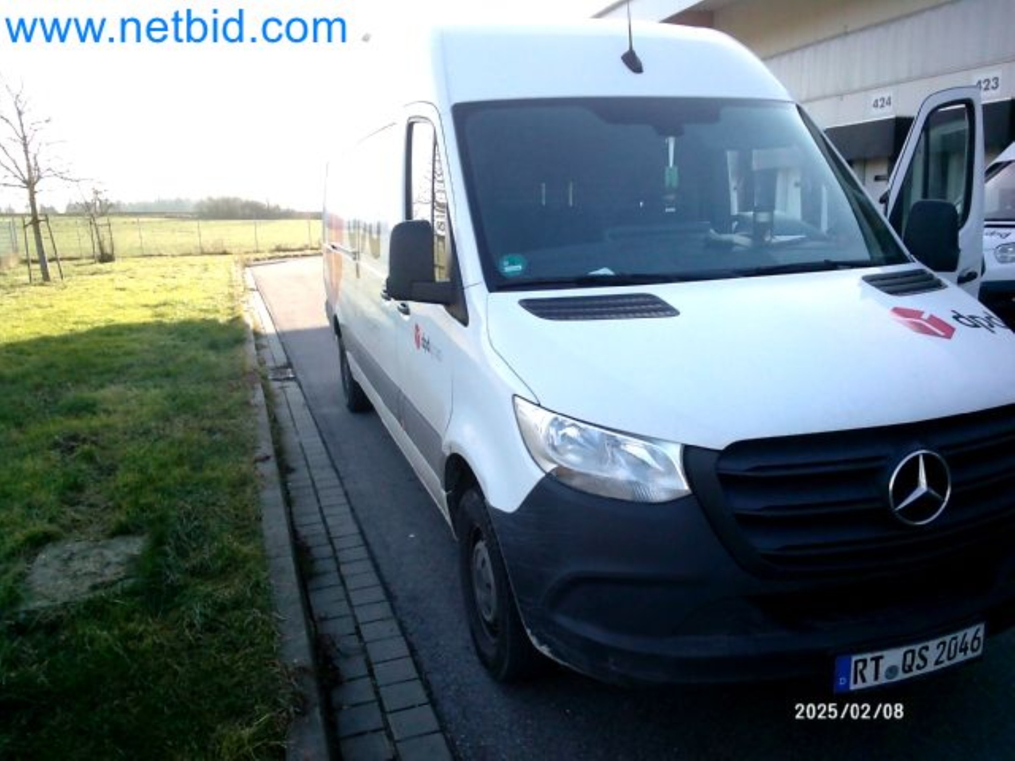 Przewoźnik paczek-2