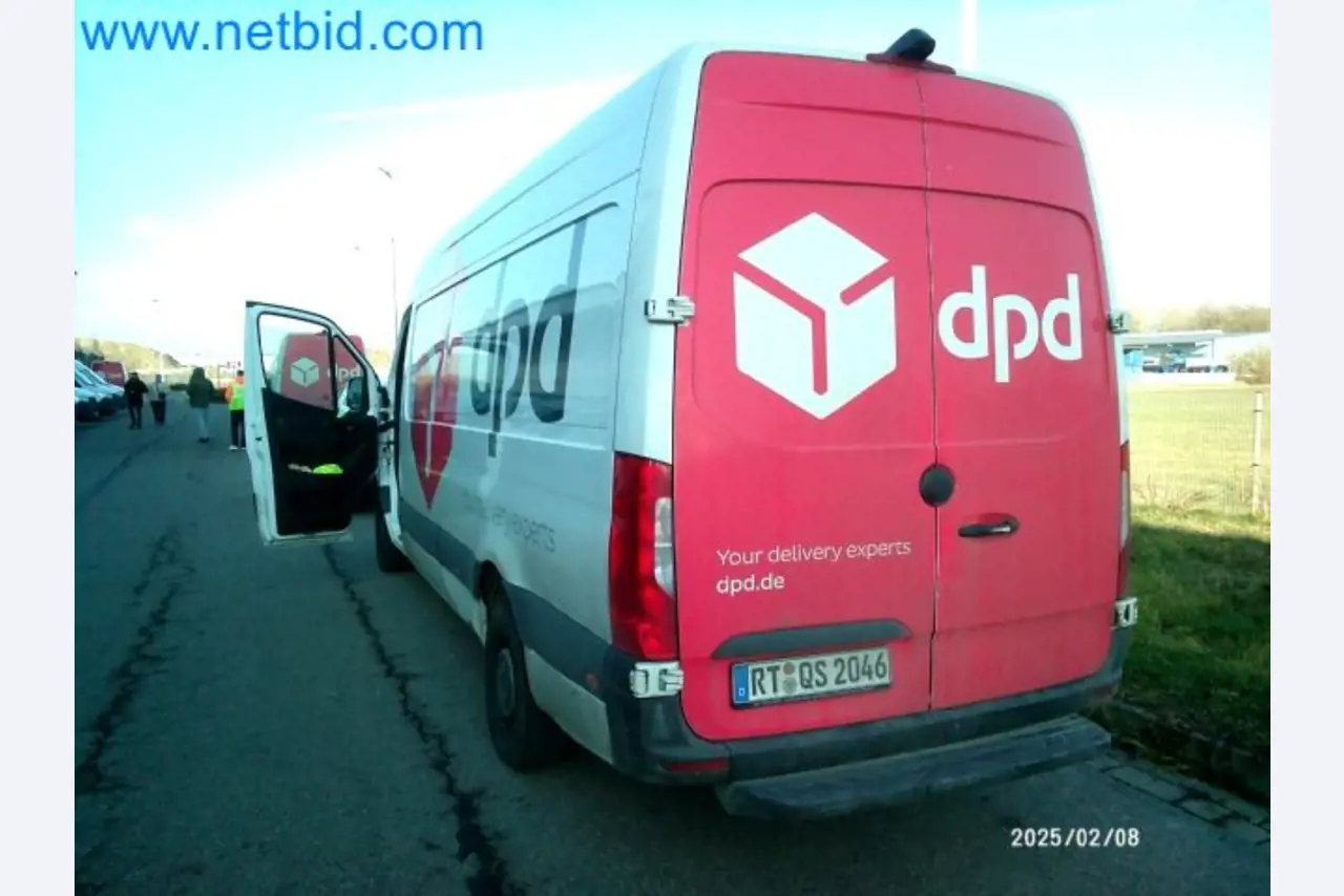 Přepravce balíkové služby-3