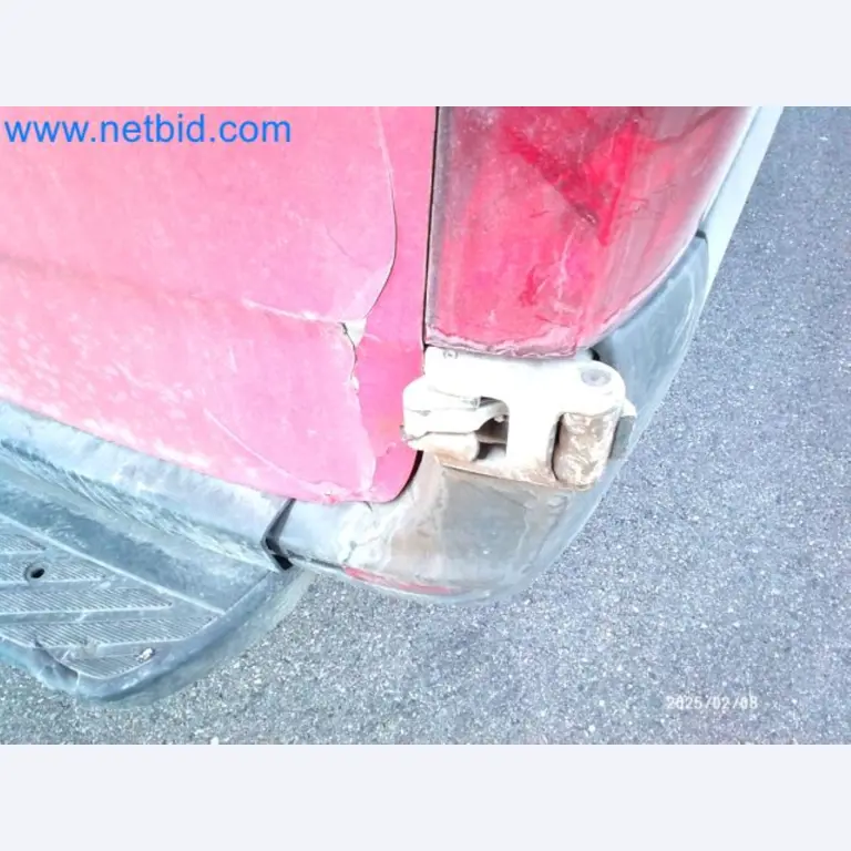 Přepravce balíkové služby-13