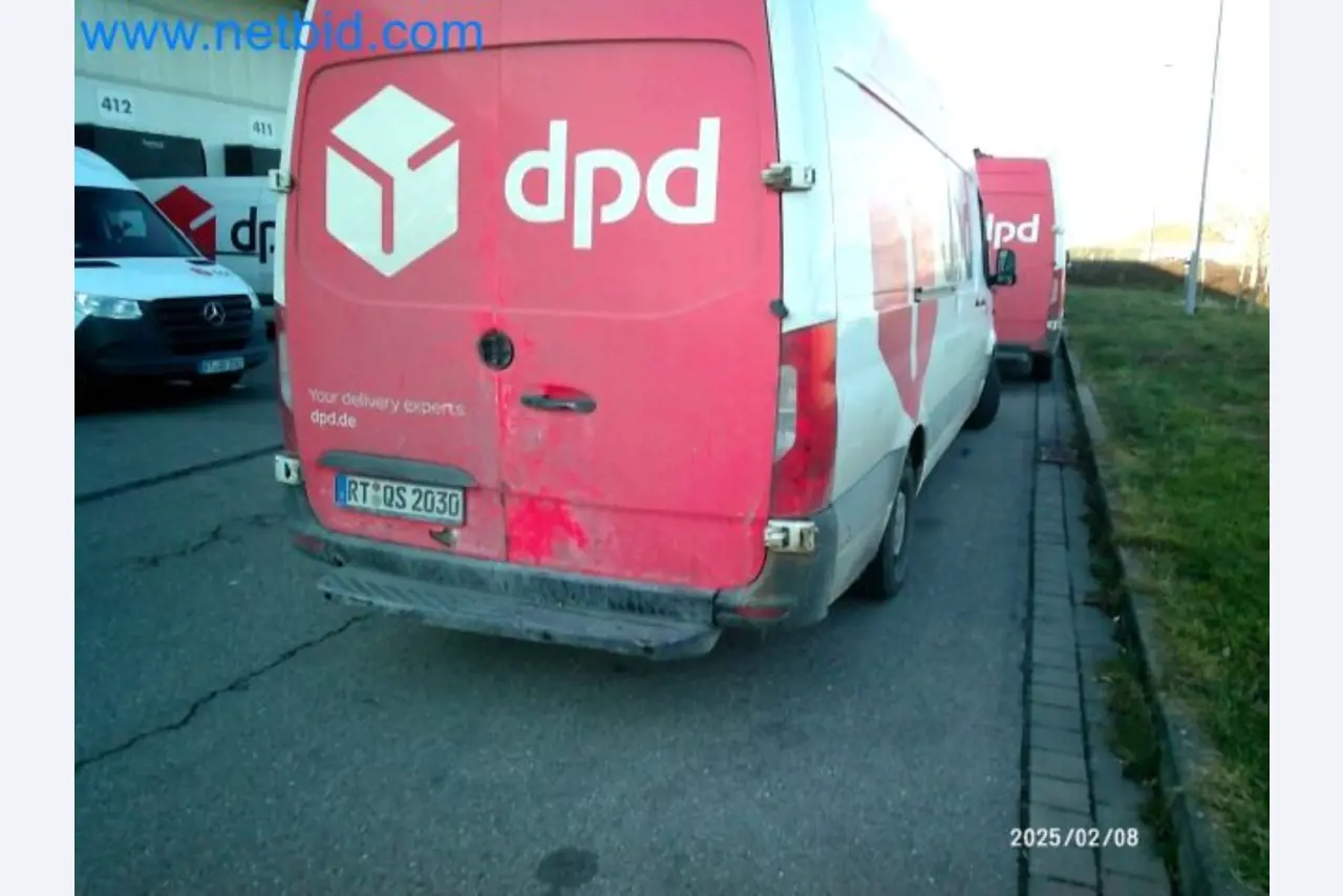 Přepravce balíkové služby-3