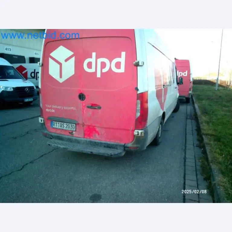 Přepravce balíkové služby-3