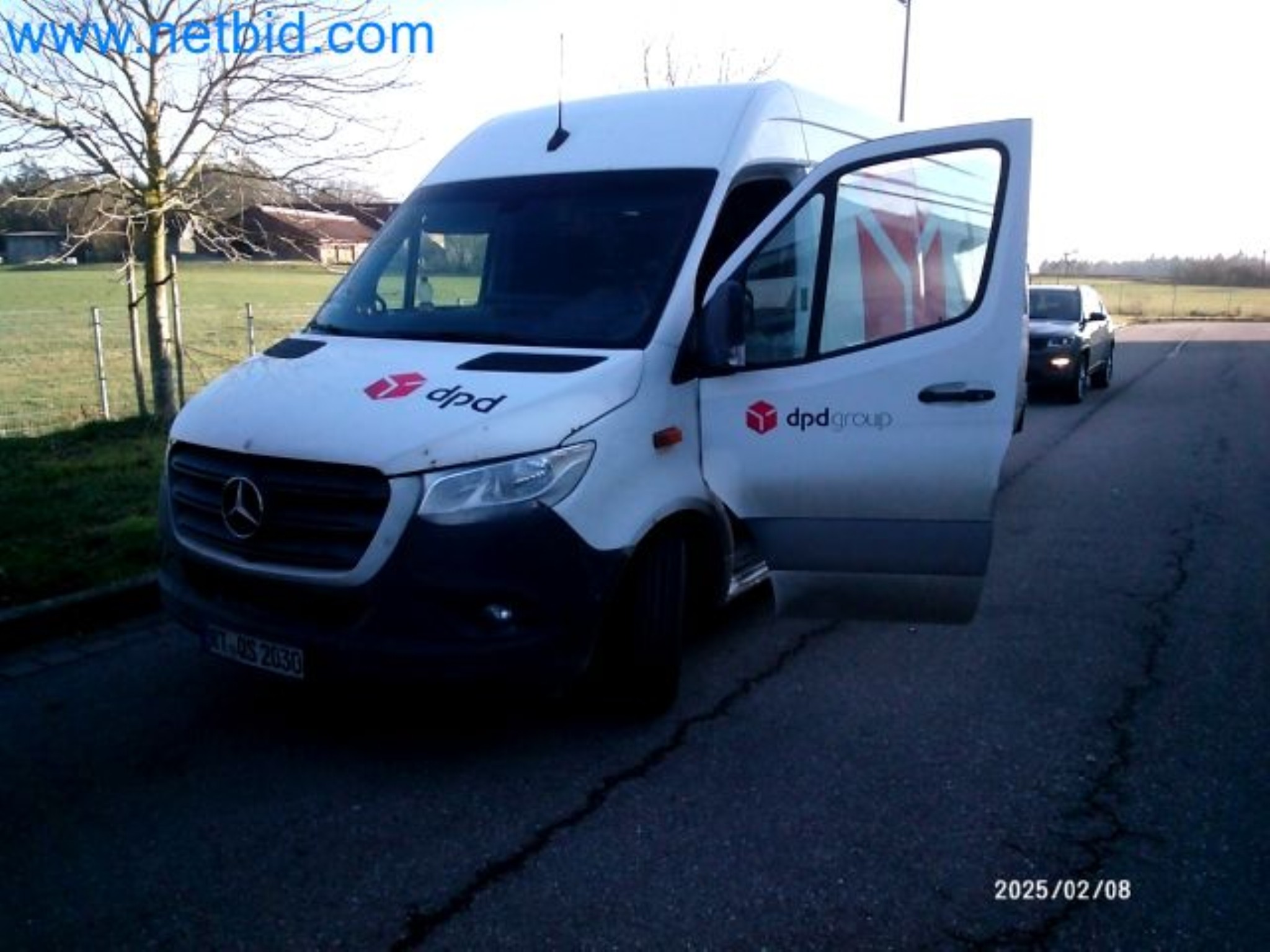 Przewoźnik paczek-1