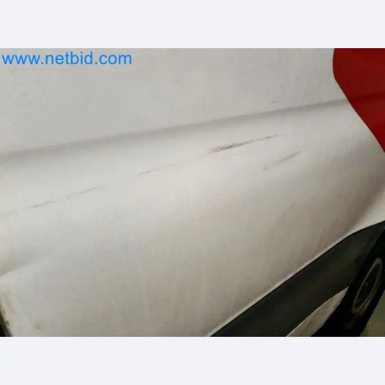 Transporteur van een pakketdienst-10