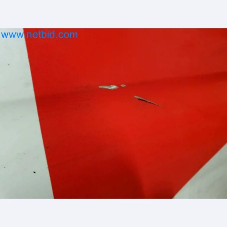 Transporteur van een pakketdienst-11