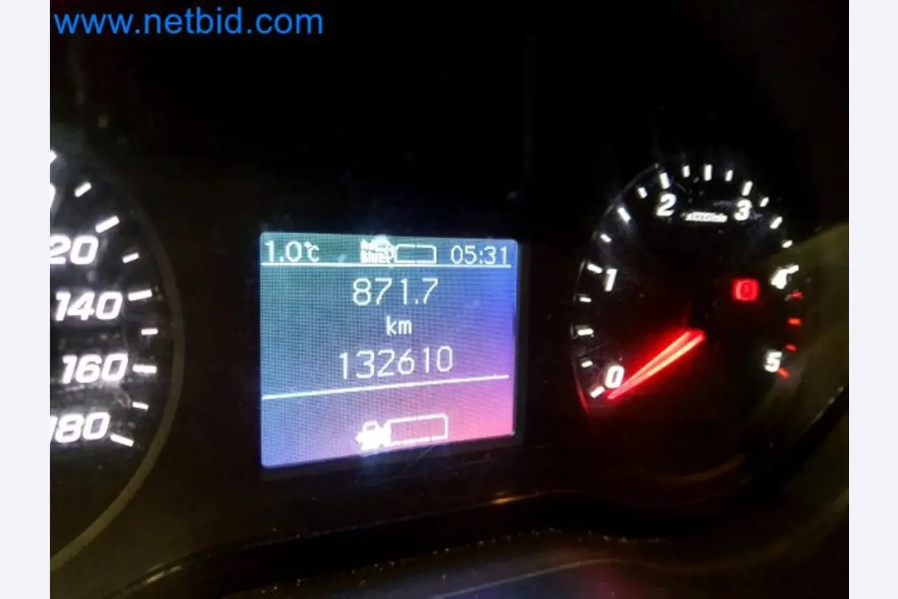 Transporteur van een pakketdienst-20