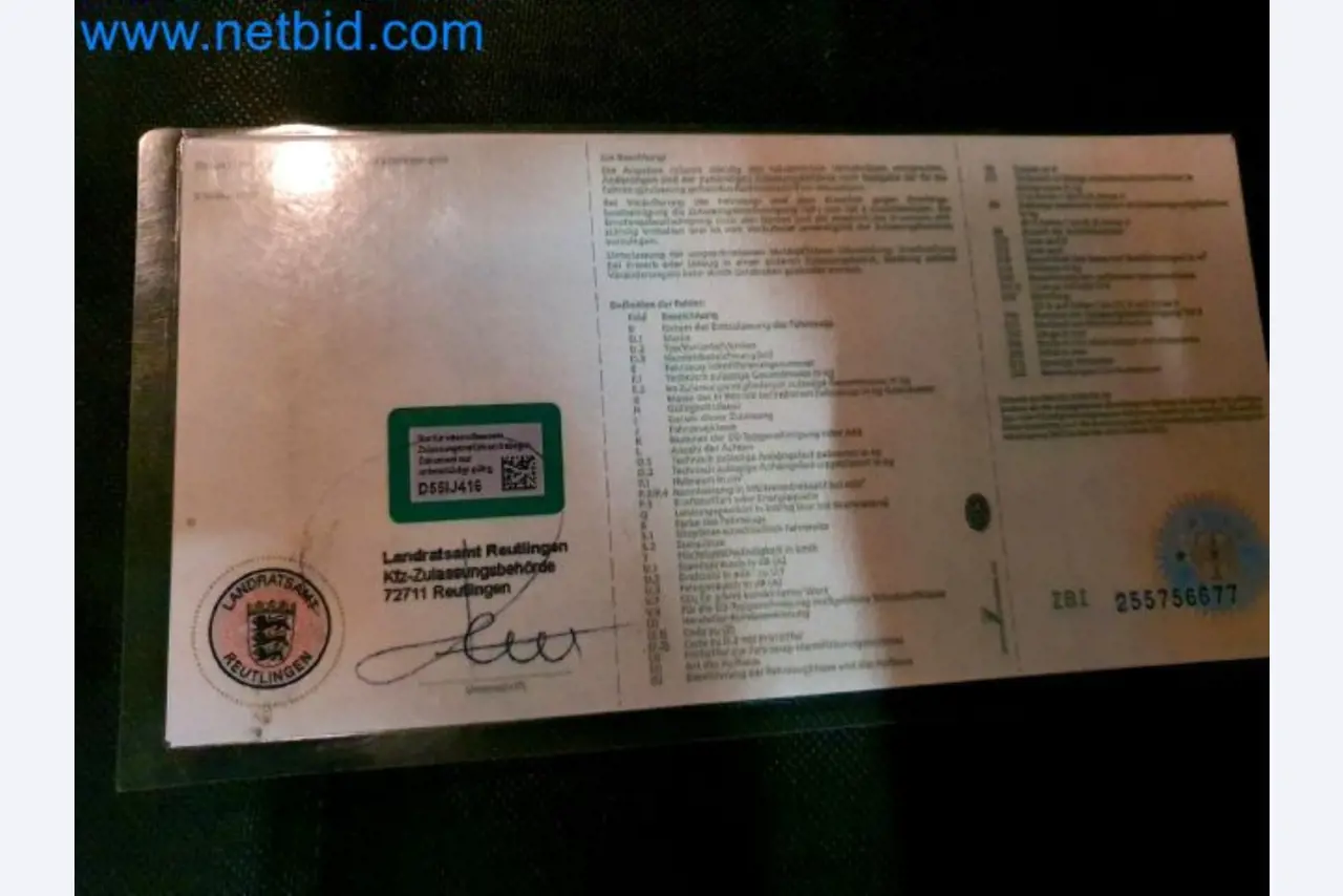 Transporteur van een pakketdienst-26