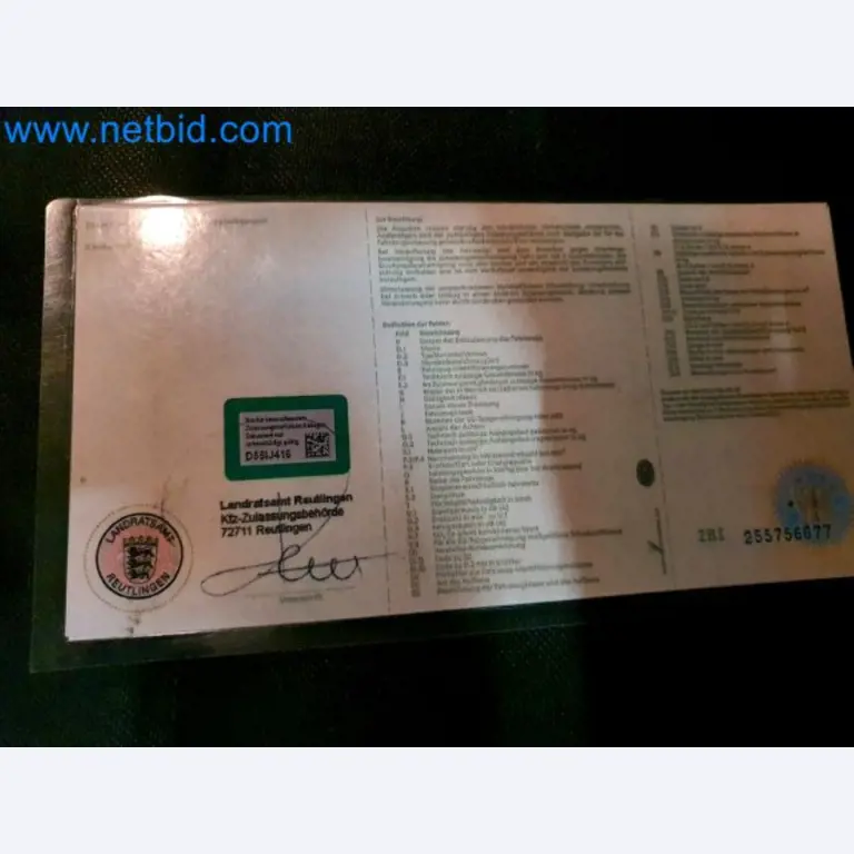 Transporteur van een pakketdienst-26