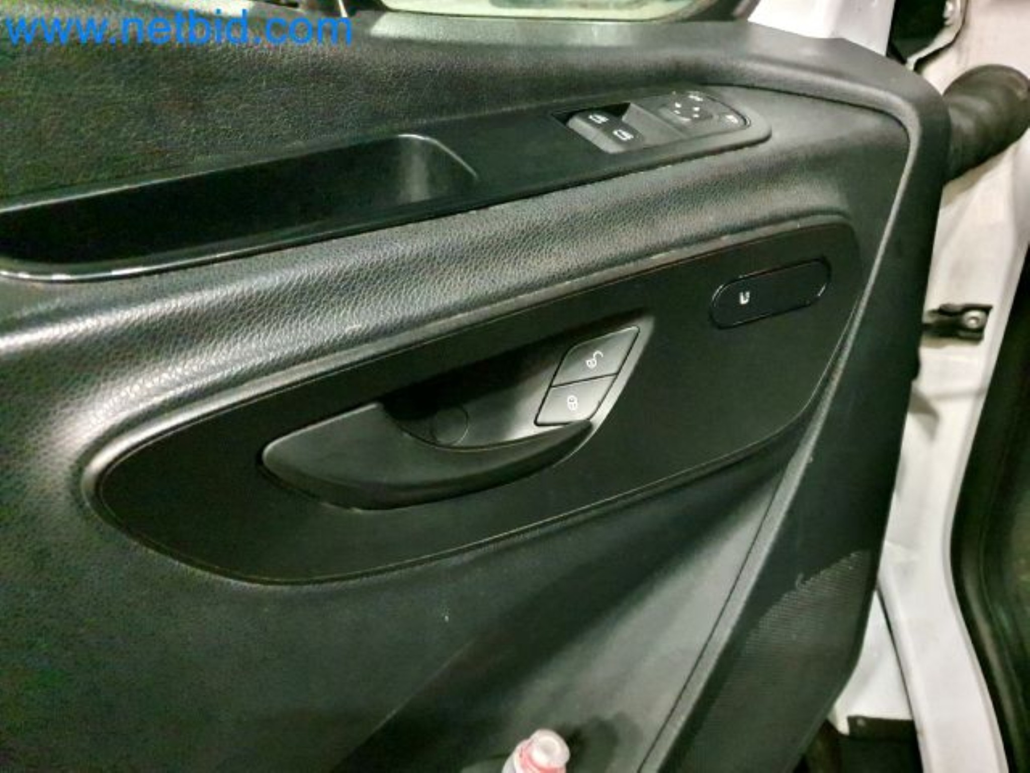 Przewoźnik paczek-28