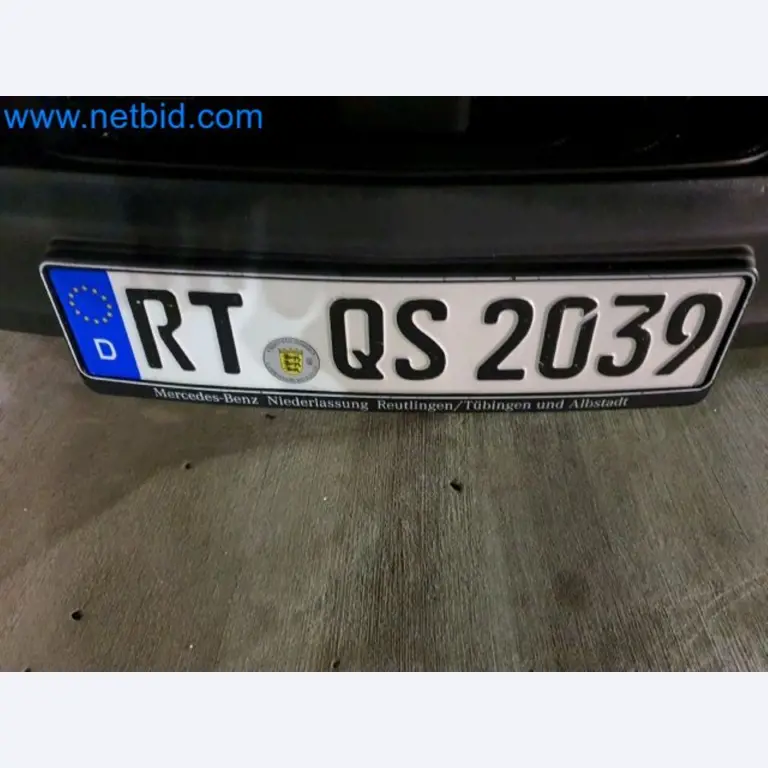 Transporteur van een pakketdienst-2