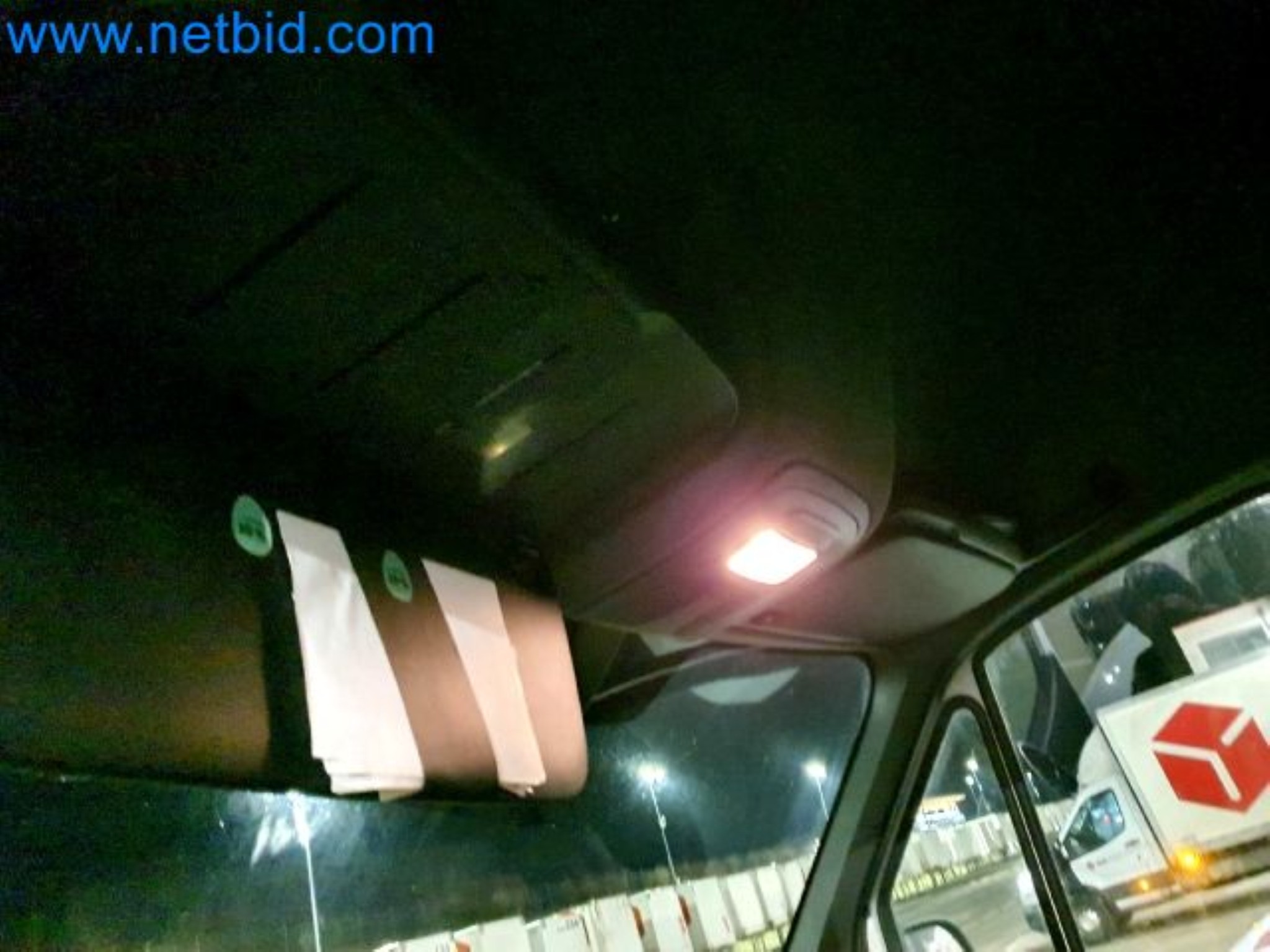 Przewoźnik paczek-31