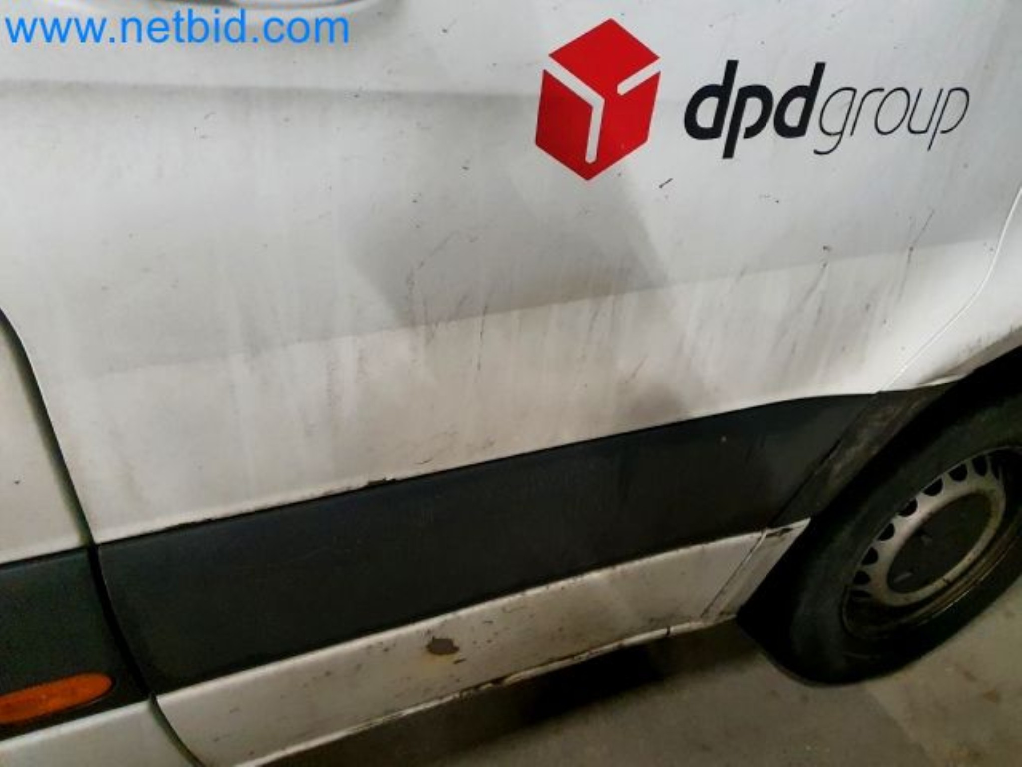 Przewoźnik paczek-36