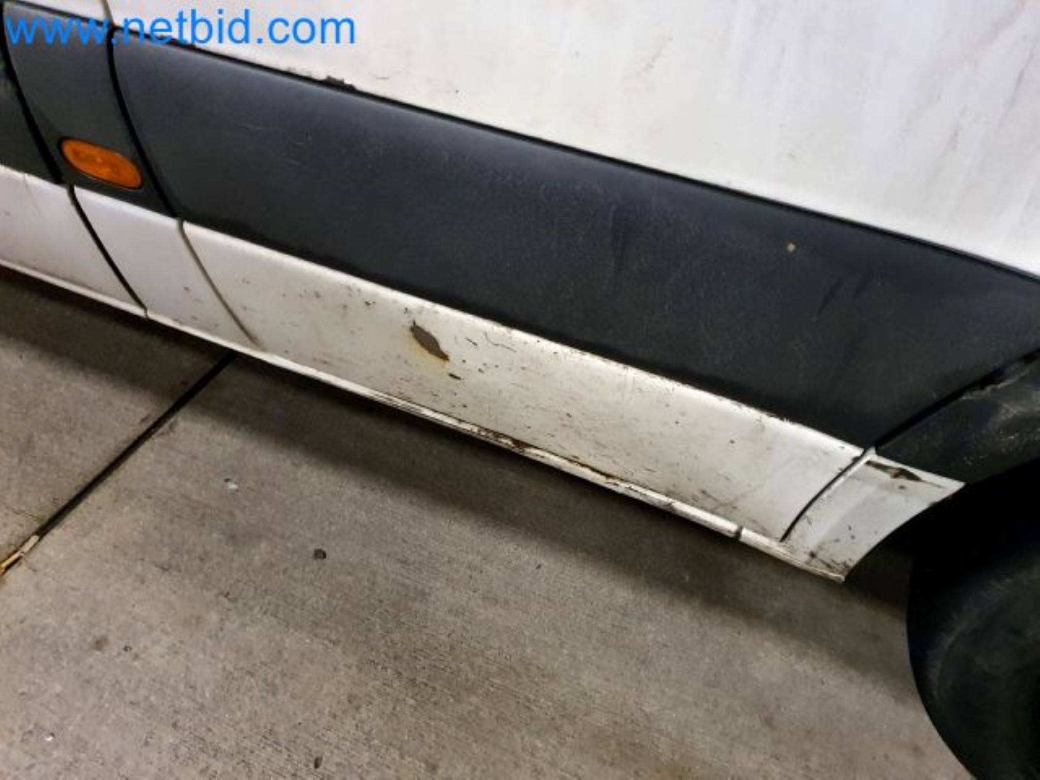 Przewoźnik paczek-37