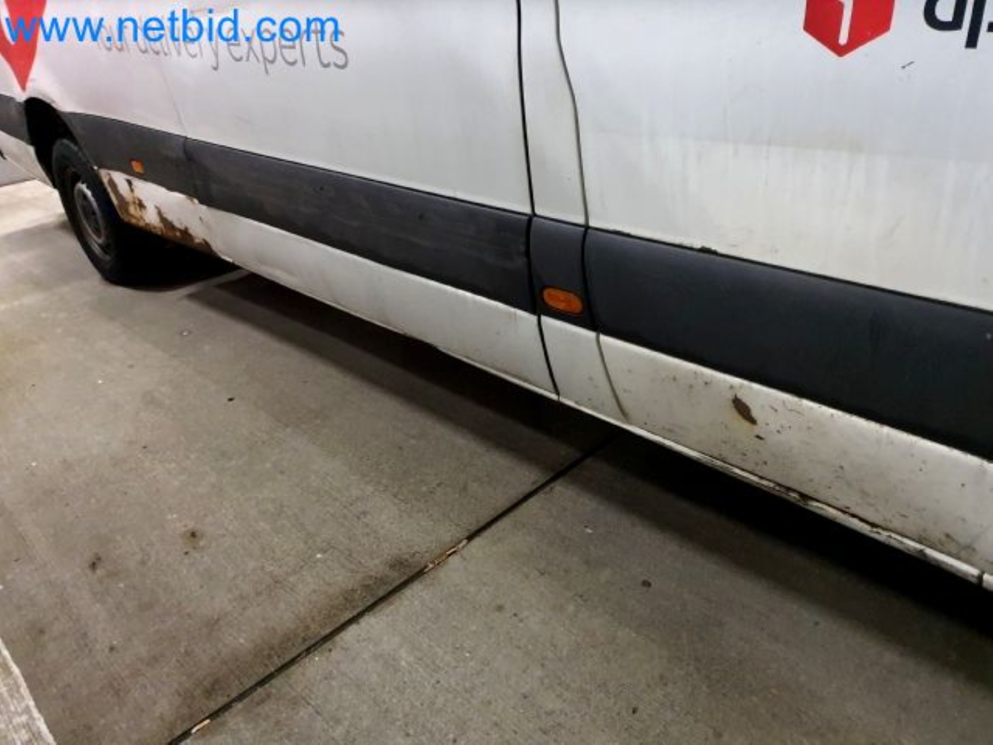 Przewoźnik paczek-38