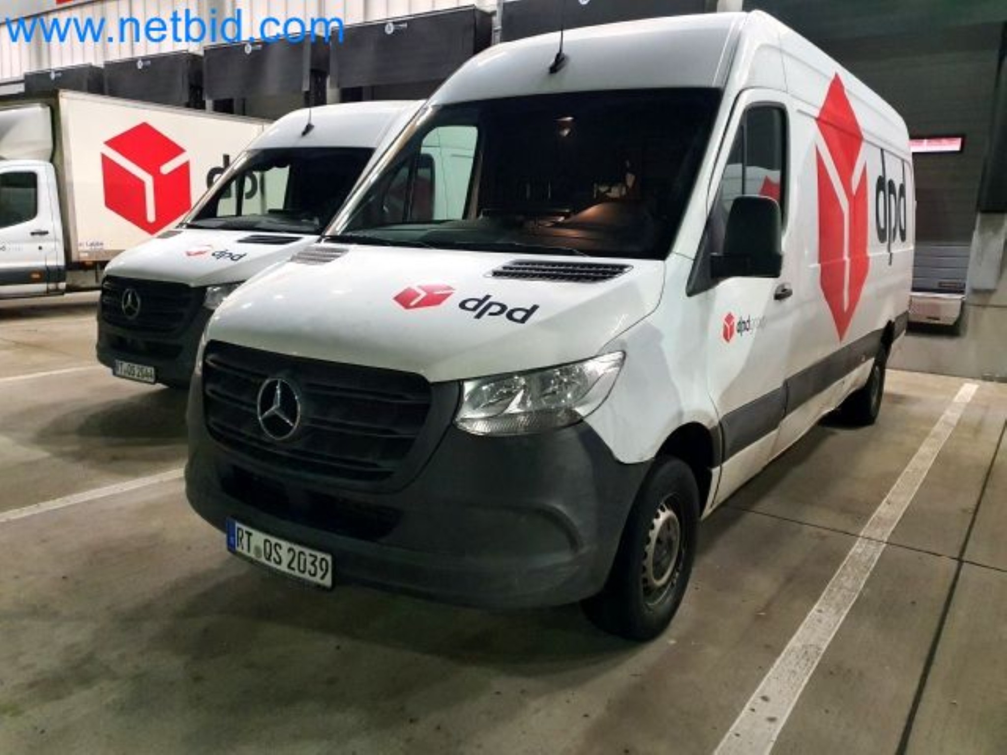 Przewoźnik paczek-3