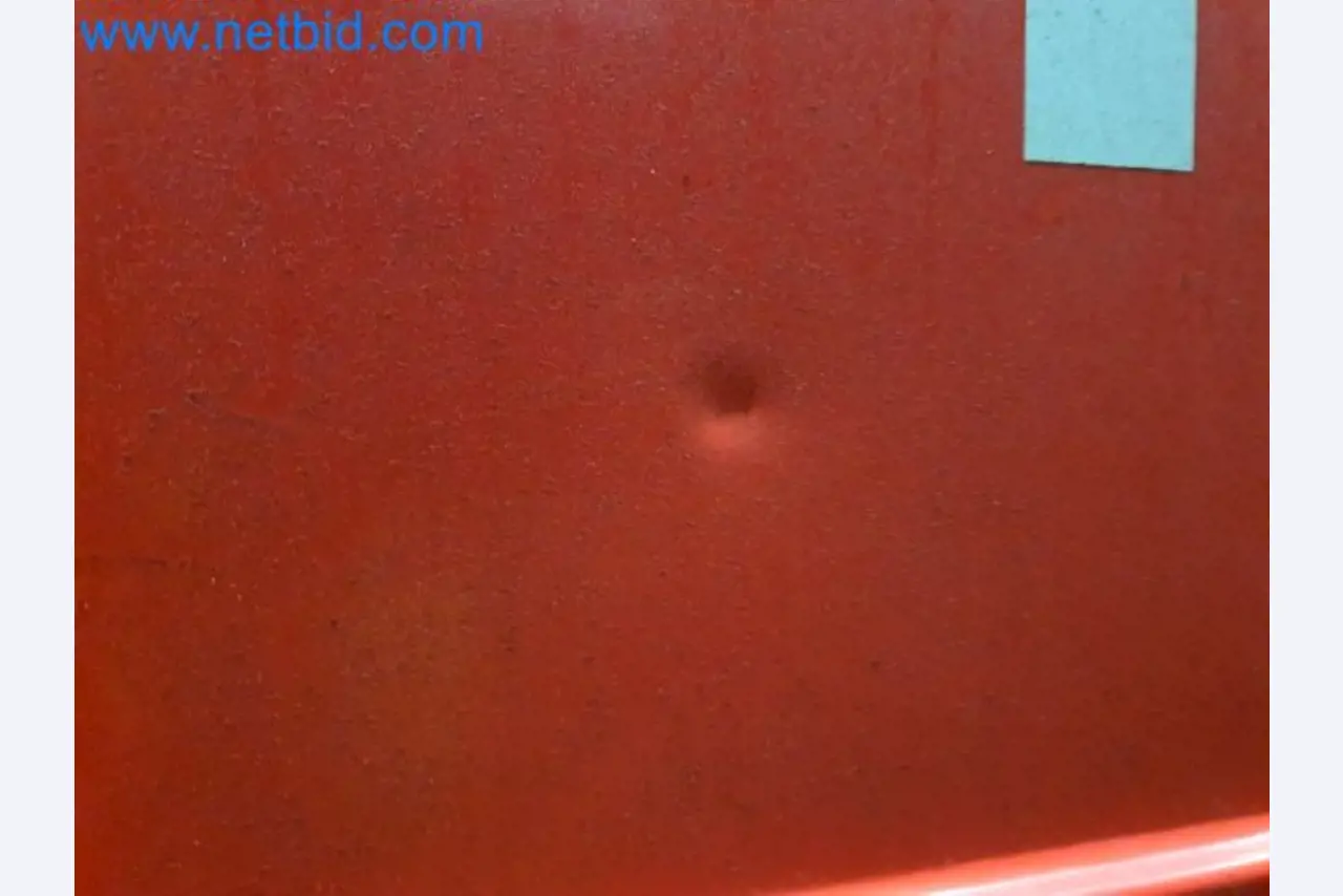 Transporteur van een pakketdienst-6