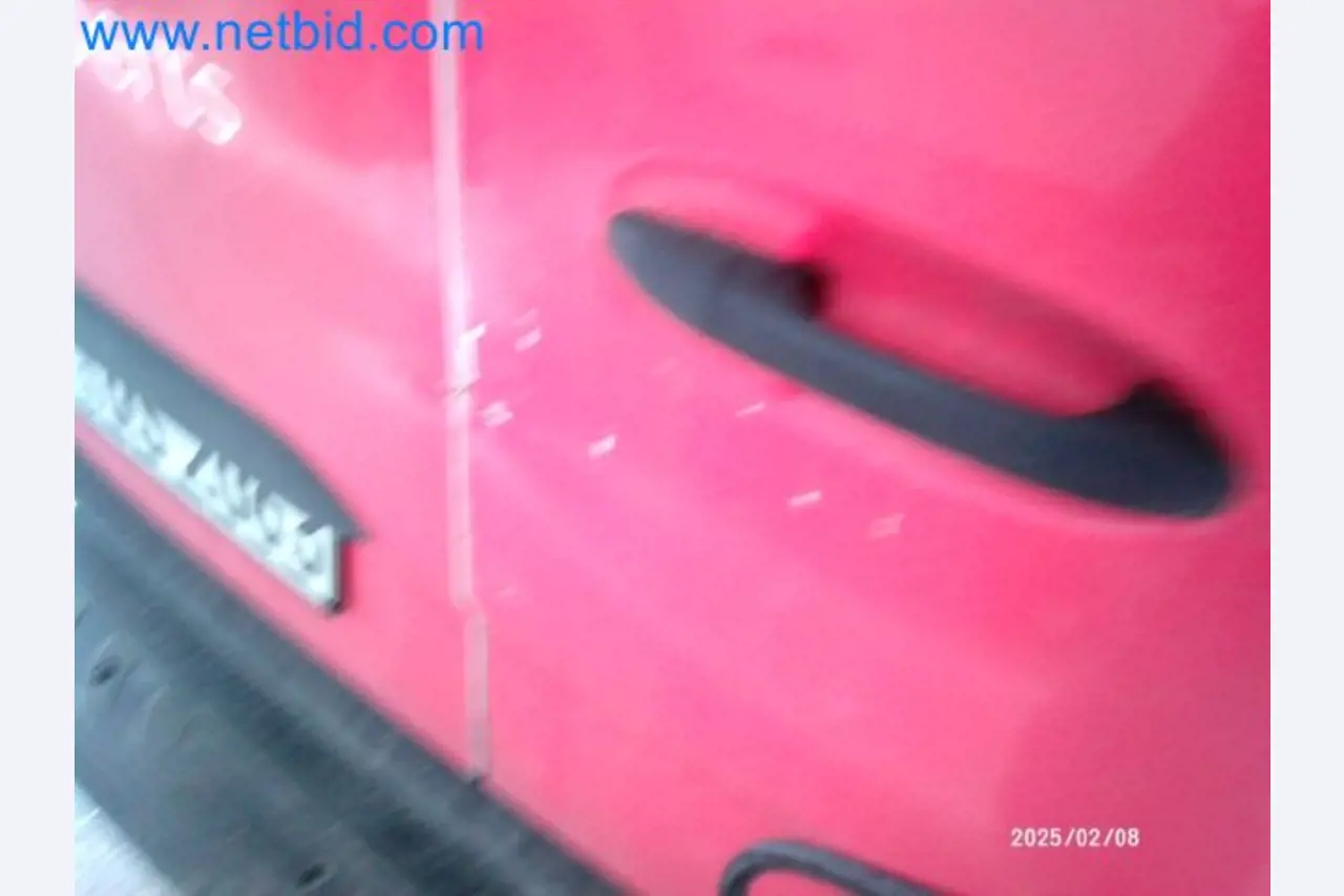 Přepravce balíkové služby-4