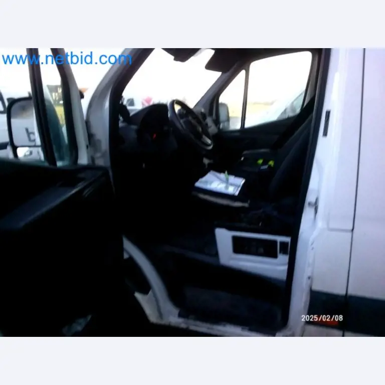 Přepravce balíkové služby-9